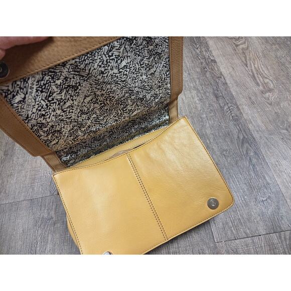 Rebecca Minkoff Hudson Moto Tan Leather Crossbody Bag Adjustable Strap Purse - Picture 4 of 7